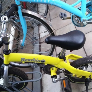 へんしんバイク（イエロー）スタンド付き