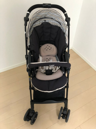 コンビ　ベビーカー