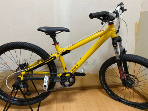 マウンテンバイク