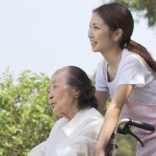 【経験者限定】今より時給・月給アップ↗↗ 介護士・看護師募集　＠薩摩川内市の画像