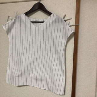 洋服美品まとめ売りの画像