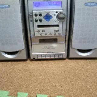 MD CD コンポ　aiwa スピーカー付　リモコン付
