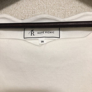 洋服のまとめ売りの画像