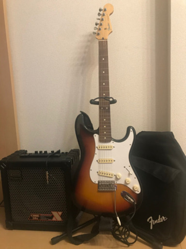 fender ストラトキャスター,rolandアンプ