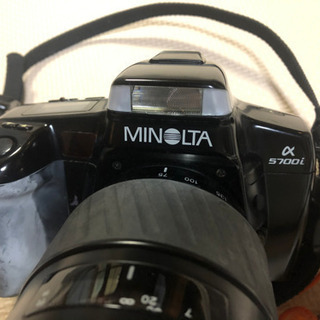 【MINOLTA】フィルムカメラレンズ2つ＊三脚(30年物)の画像