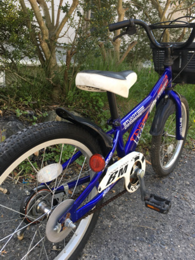 105.キッズ向け自転車18インチ（スポーツタイプ）
