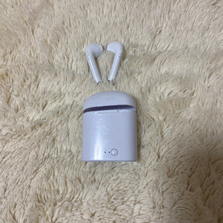 最終値下げ　ワイヤレス　Bluetooth イヤホンの画像