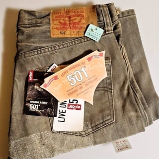 LINE UNBUT TONED　Levｌ’ｓ　５０１