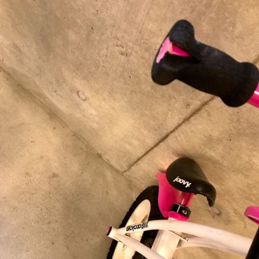 jovvy  バランスバイク ピンク BMX