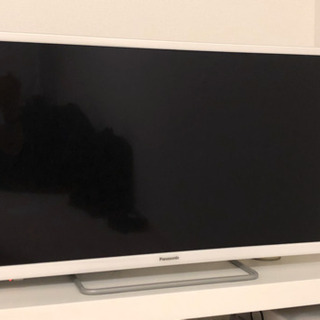 【32型白色】Panasonic 液晶テレビ【保証書付き】