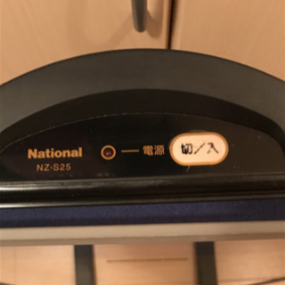 ★期間限定で値下げします（お引取限定）★ ナショナル スタンドタイプ パンツプレス NZ-S25-A バサラブルーの画像