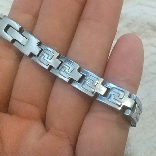 チタンブレスレット（TITANIUM）