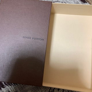 ルイヴィトン　箱の画像
