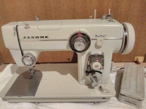 ジャノメミシン　ジャンク品
