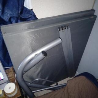 洗濯機、パイプベッド譲ります。