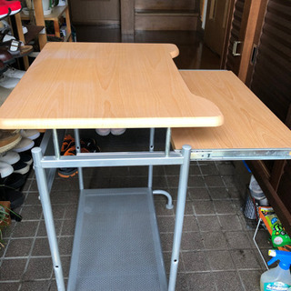 パソコンデスク
