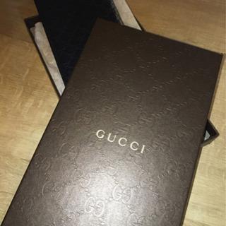 GUCCIの財布！