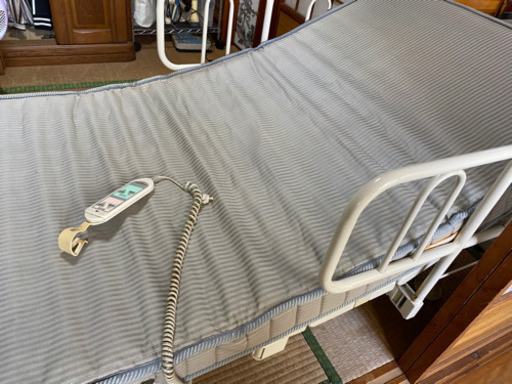 (商談中)介護　電動ベッド　さらに値下げ