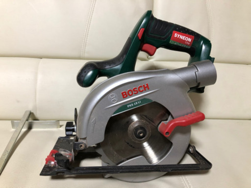 BOSCH 丸のこ　PKS 18LI