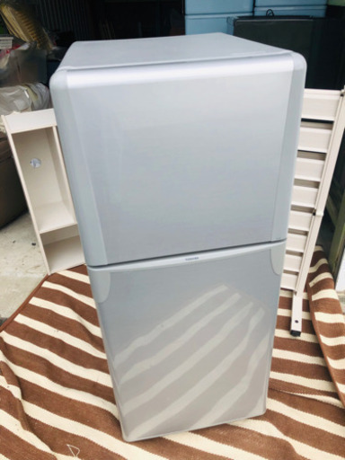 決まりました★東芝 TOSHIBA 冷凍冷蔵庫 2ドア◆120L◆消毒済み◆シルバー◆中も綺麗です！お安くお譲りします！