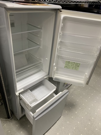 シャープ　167L 2ドア冷凍冷蔵庫　SJ-17S-S　2010年