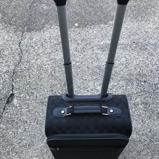 キャリーバッグ　黒の画像