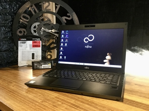 売却済み。ご覧頂きありがとうございました。一宮でWindows10搭載機！2016年発売モデル　薄型・軽量  人気の 富士通 LIFEBOOK 13.3インチ モバイルPC 第6世代 core i3-6100U DDR4規格メモリ】一宮市のパソコン屋 Mr.Carnival（ミスカニ）です！パソコン修理・中古パソコンの販売【クレカ&PayPay&メルペイ使えます！】受け渡しは店舗にて(^^)/【fujitsu ノートパソコン RAM4GB/新品SSD240GB】