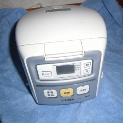 TIGER マイコン炊飯ジャー \u003c炊きたてミニ\u003e (3合炊き) ホワイト JAI-H550