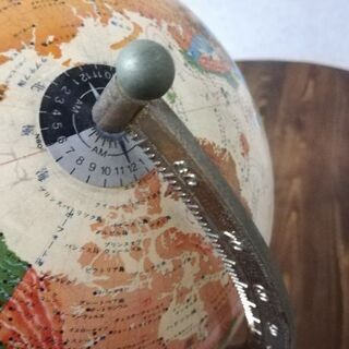 1/10まで●アンティーク地球儀の画像
