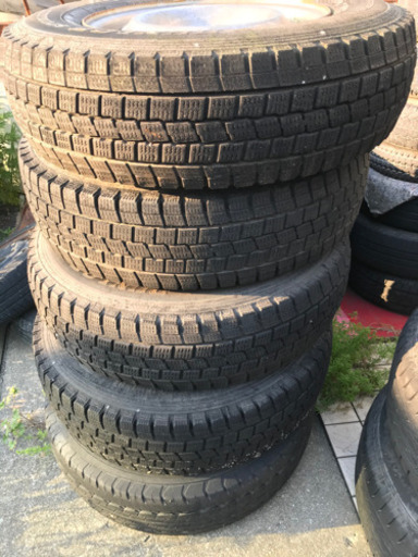 ハイエースなど、純正ホイール