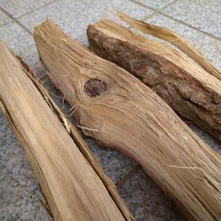 広葉樹コナラの薪！長さ35cm。含水率18％程度。茨城県潮来市。の画像