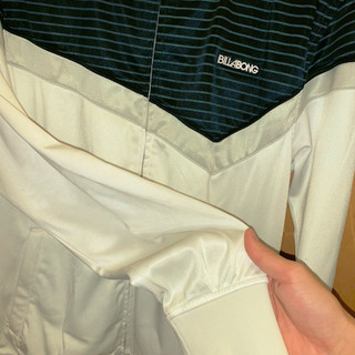 【人気ブランド】　BILLABONG 　アウターの画像
