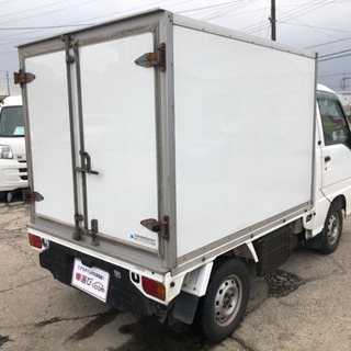 カーショップエイブル スバル　サンバー冷蔵冷凍車！車検付き！オートマ！その日に乗って帰れる！早い者勝ち！コミコミ11.3万！下取り、配送可能！の画像