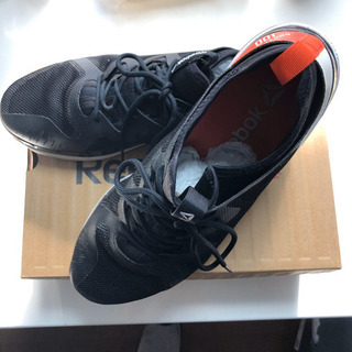 リーボックレズミルズ  トレーニングシューズ  29.0㌢