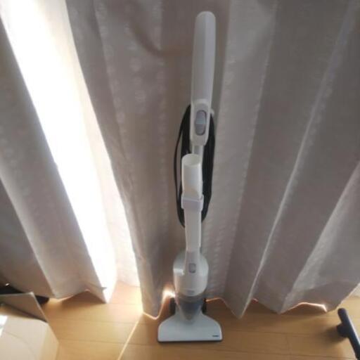 スティック掃除機 2017年製