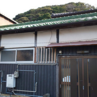 和歌山市加太　長屋