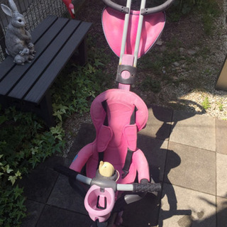三輪車（ピンク色）の画像