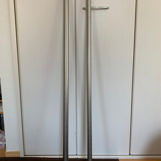 ドンキで買った物干し竿です。