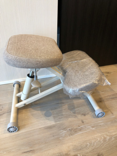 背筋スッキリチェア