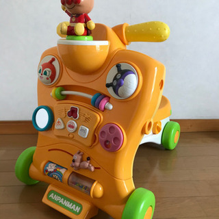 アンパンマン　へんしんウォーカー