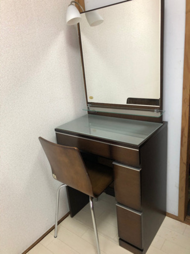 ニトリ　鏡付きドレッサー