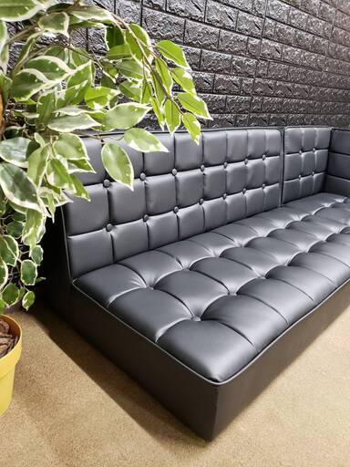 【未使用・訳アリ】コーナーソファー・ローソファ・２P＋コーナー・右肘コーナー・ゆったり広々・ブラック・2256