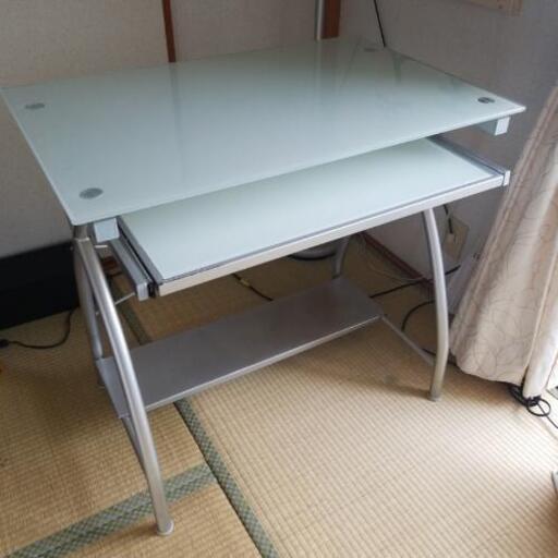 【取引中】お洒落☆パソコンデスク