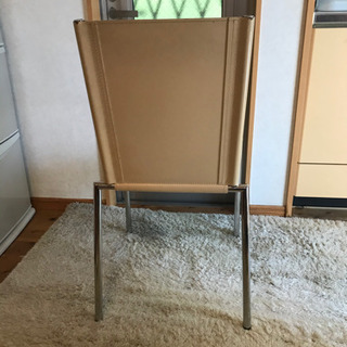 イタリア製　革ダイニングチェア4脚セットの画像