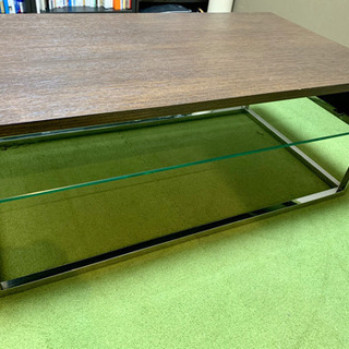 美品！重厚感ある高級ローテーブルの画像