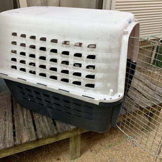 大型犬用両開きバリケンネルの画像