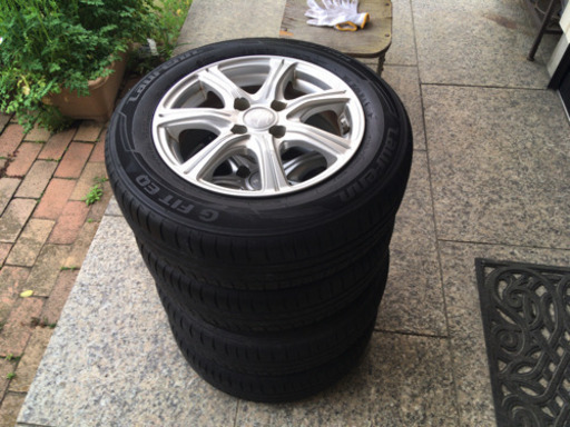 【値下げしました】夏用タイヤ4本です。