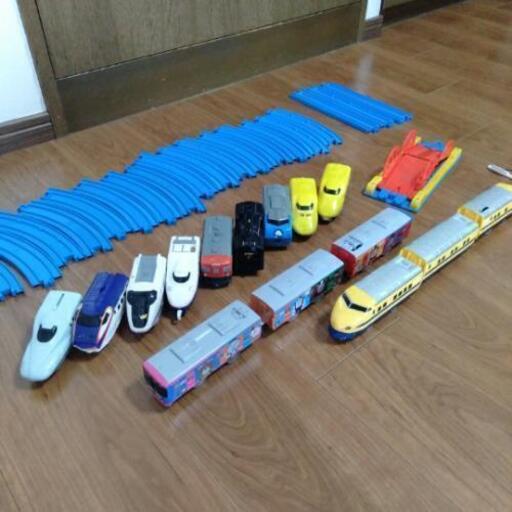 プラレール　トーマス　ドクターイエローセット
