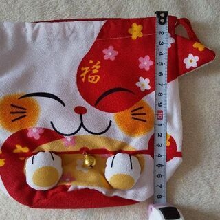 猫形巾着の画像