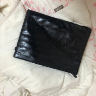 ゲス　クラッチバックの画像
